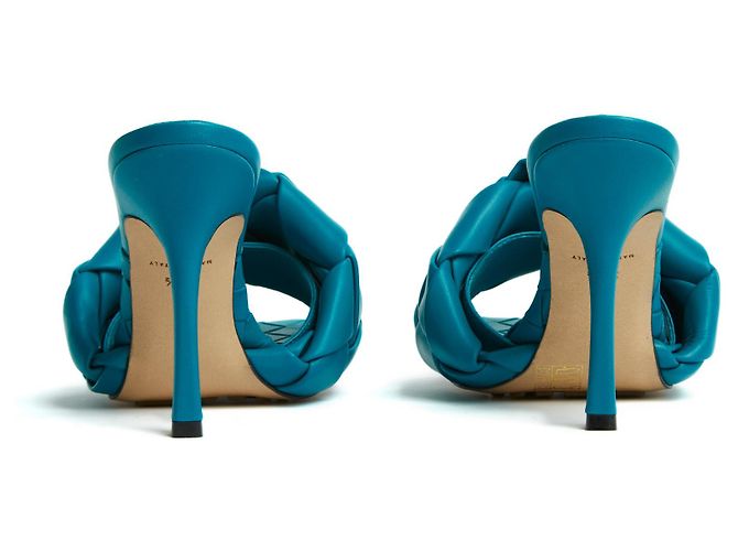 Mule Bottega Veneta Lido in pelle blu - vista 4