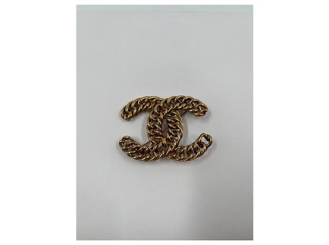 Goldfarbene Chanel CC Brosche Golden - Ansicht 2