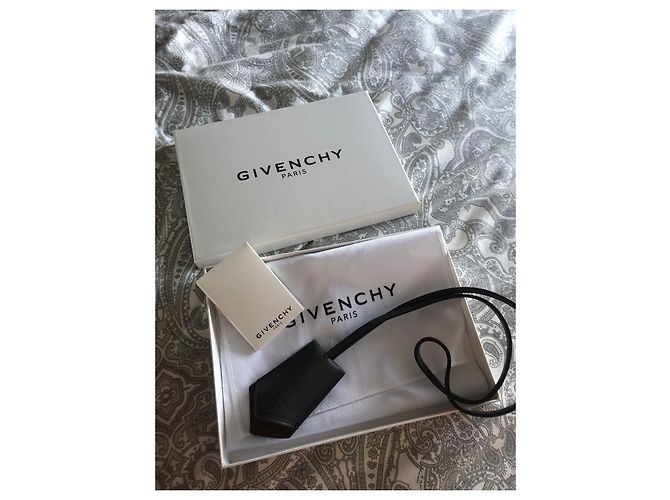Givenchy Schlüsselringe, Charme, Tasche Schmuck Khaki - Ansicht 2