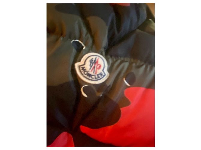 Moncler Printed nylon down puffer coat - view 4