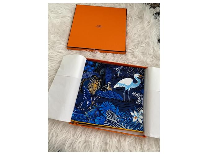Hermès Bufanda cuadrada HERMES ''Wild Singapur'' Azul oscuro - vista 3