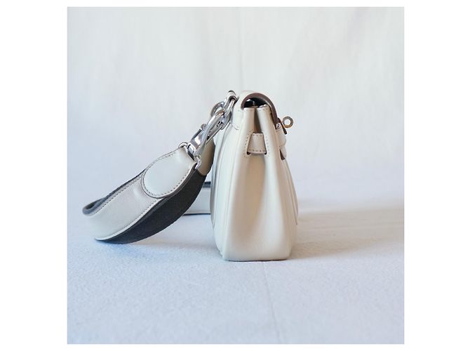 Hermès Berline Umhängetasche Beige - Ansicht 16