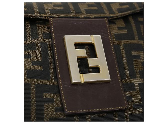 FENDI Zucca Borsa a tracolla in tela Marrone Nero Auth yk5431B - vista 19