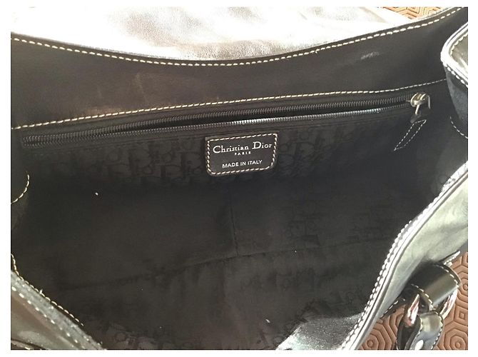 Bolso de hombro Christian Dior de piel lisa negra con emblema CD Negro - vista 3