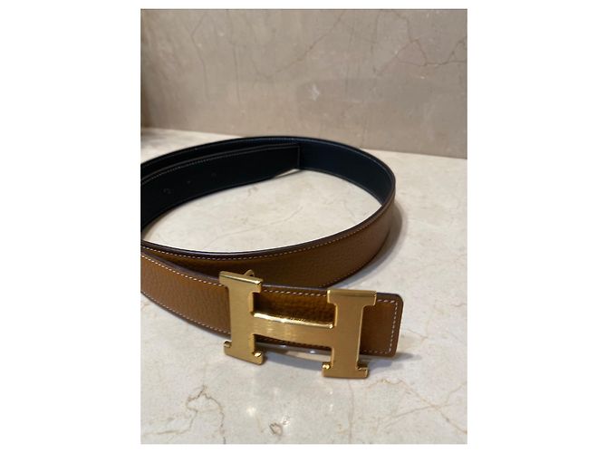Cinto com fivela de couro Hermès REVERSIBLE “H” dourado 18K Preto - vista 12