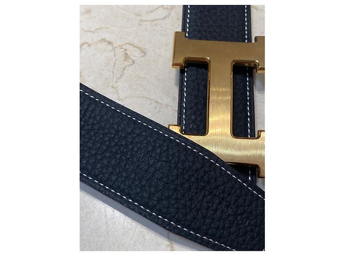 Cinto com fivela de couro Hermès REVERSIBLE “H” dourado 18K Preto - vista 9