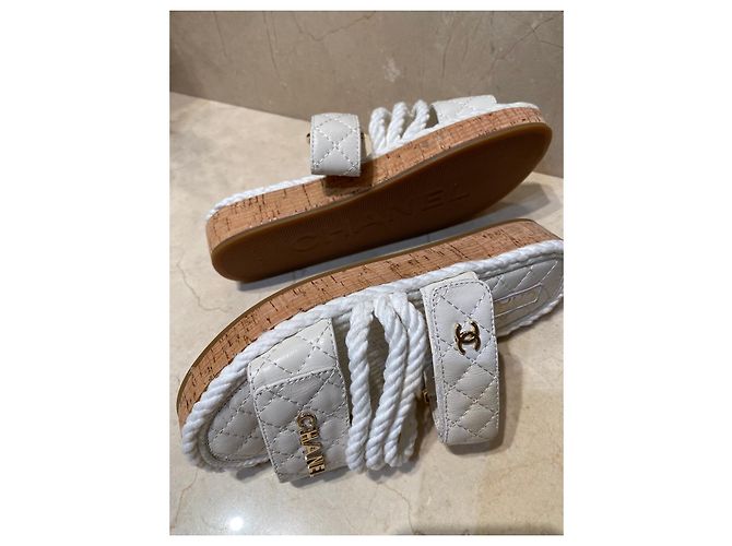 Sandali/sabot Chanel Dad in cordoncino bianco - vista 3