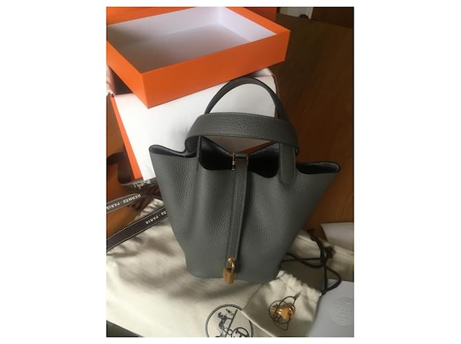 Hermès Picotin 18 Taurillon Clemence Gray Meyer Grigio - vista 7