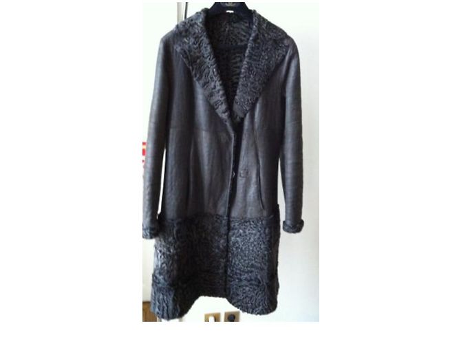 Abrigo Fendi de piel de astracán y cuero marrón Castaño - vista 3