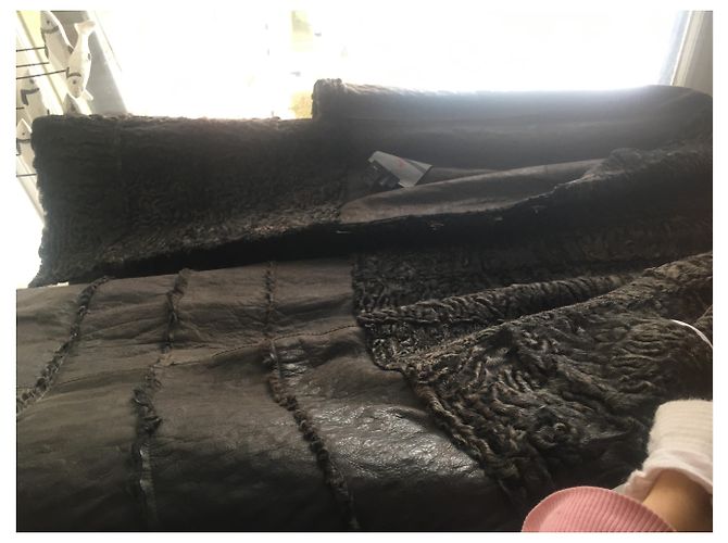 Abrigo Fendi de piel de astracán y cuero marrón Castaño - vista 7