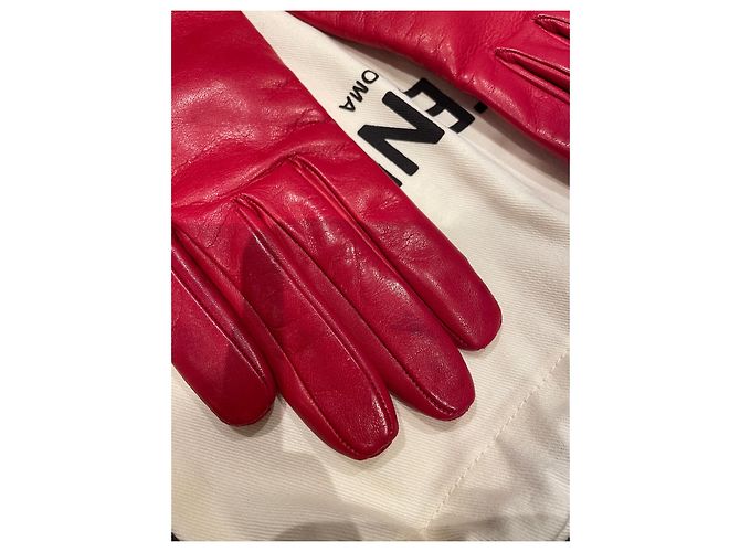 Fendi Handschuhe aus rotem Leder - Ansicht 4