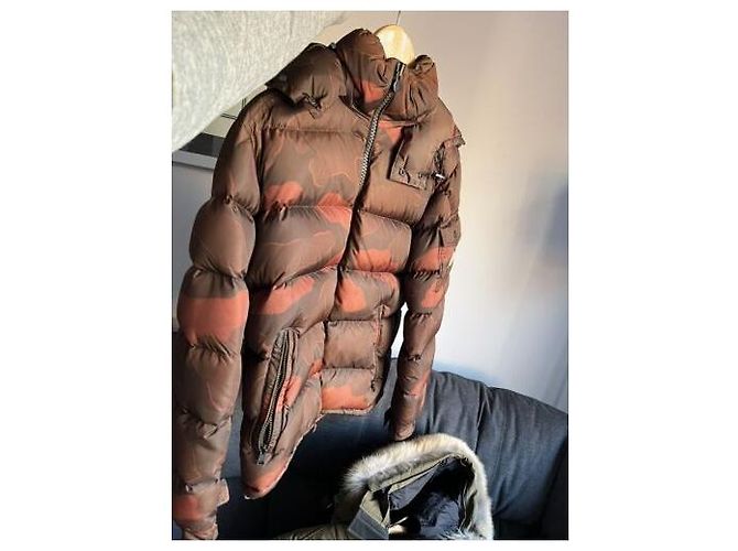 Moncler Maya Camo Edition Jacke Dunkelbraun - Ansicht 2