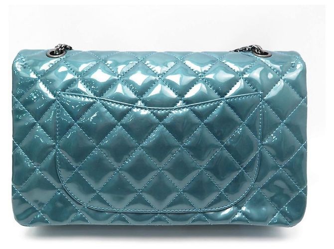 CHANEL MAXI HANDTASCHE 2.55 PREUSSENBLAU GESTEPPTES LACKLEDER + TASCHENBOX - Ansicht 2