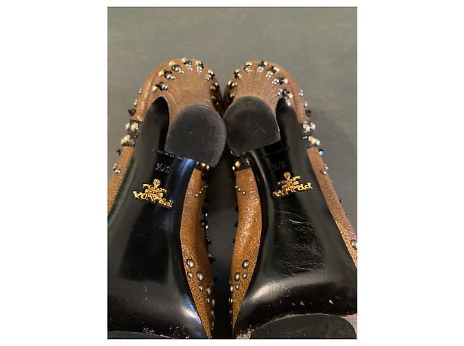 Tacchi alti Prada borchiati con cut out Marrone Nero - vista 14