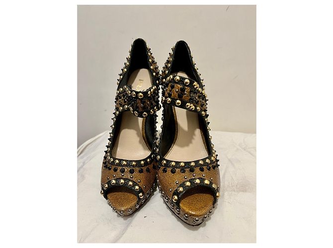 Tacchi alti Prada borchiati con cut out Marrone Nero - vista 4