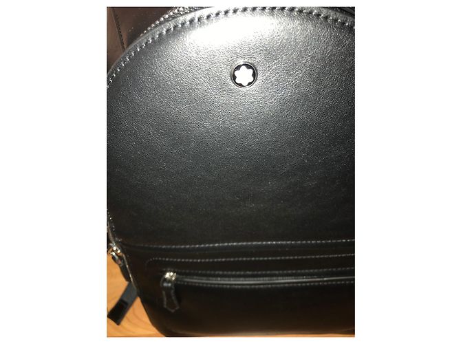 Mini sac à dos Montblanc Meisterstück Selection Soft cuir noir - vue 3