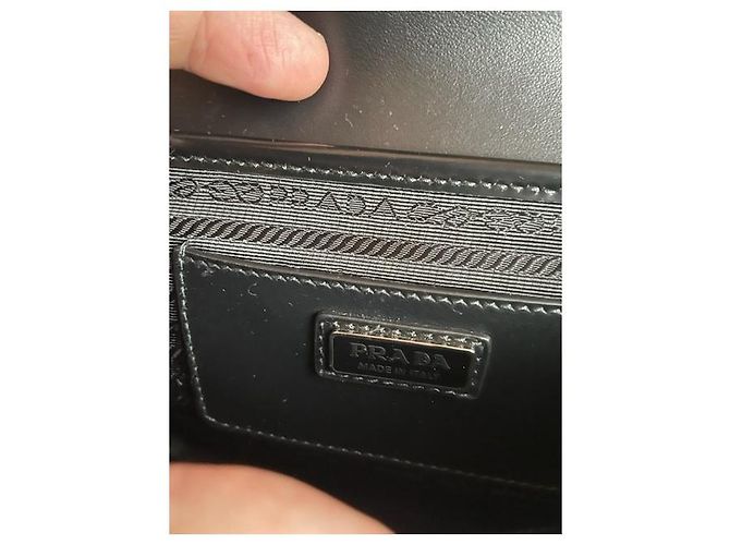 Prada mala a tiracolo - vista 10