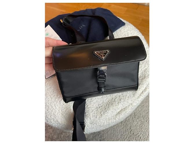 Prada mala a tiracolo - vista 4