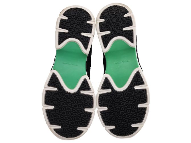 Isabel Marant Baskets Kindsay en Cuir Noir - vue 5