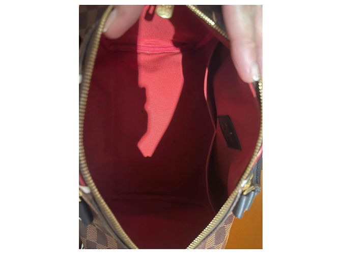 Borsa a mano Louis Vuitton Karakoran in pelle - vista 4