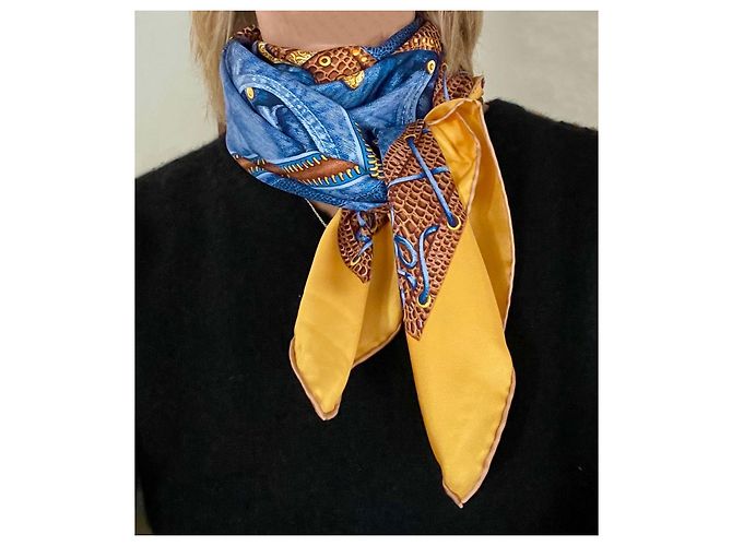 Autre Marque Foulard in seta AC Canova Leathers & Jeans blu e oro Nuovo D'oro Cioccolato - vista 13