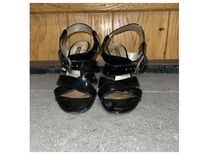 Sandali Dolce & Gabbana in vernice nera con fibbia logata Nero - vista 5