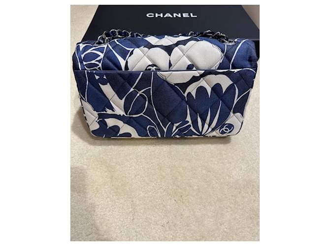 Borsa Chanel con patta in seta blu - vista 3