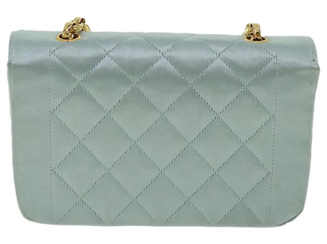 CHANEL Borsa a tracolla Diana Matelasse Satin Light Blue CC Auth 33325alla Blu chiaro - vista 3