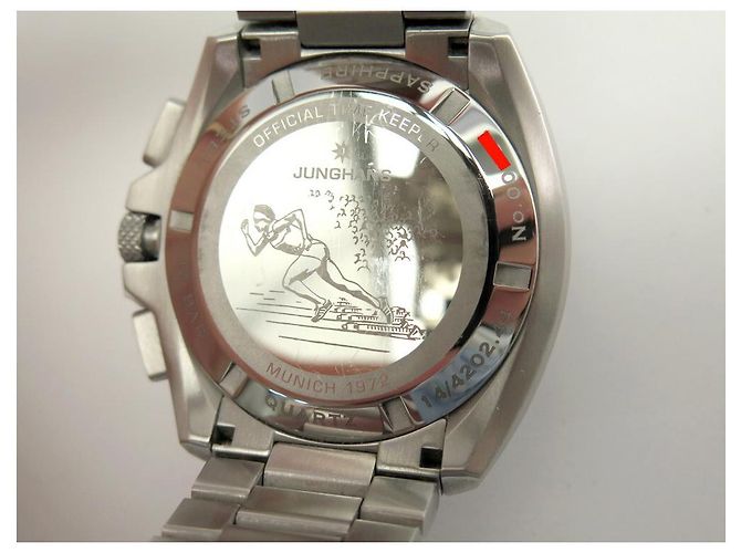 Autre Marque RELÓGIO DE JUNGHANS 1972 SOLAR CHRONOusado 14/4202.44 quartzo ct 43 MM + CAIXA DE RELÓGIO - vista 4