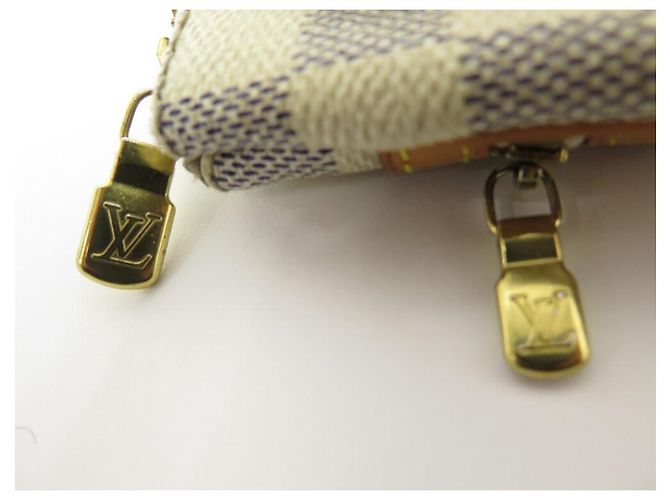 LOUIS VUITTON BOSPHORE BORSA MESSENGER CON TRACOLLA BORSA DAMIER AZUR IN TELA A TRACOLLA Bianco - vista 11