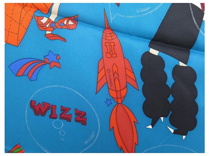 Hermès NOVE HERMES SCIARPA UN WEEK END ALLO SPAZIO DEL CARRE 70 SCIARPA IN SETA BLU CM - vista 5