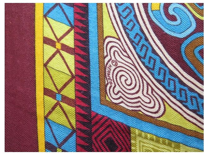 Aline Hermès HERMES CENT PLIS SHAWL SCIARPA DEL MIAO HONORE 140 SCIARPA CM IN CASHMERE Bordò - vista 4