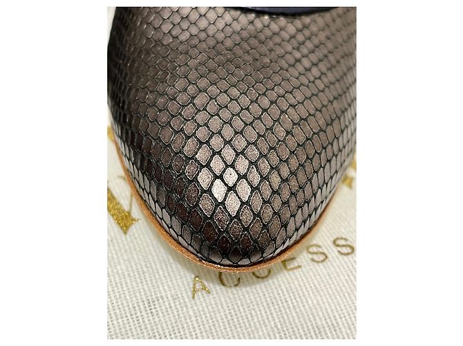 Vivienne Westwood Satiro tacchi Metallico Bronzo - vista 4