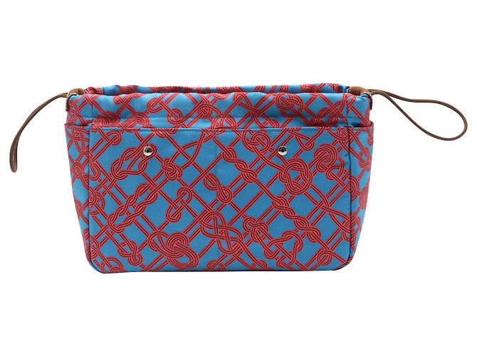 Hermès Fourbi 25 Pochette in Seta Stampata Blu - vista 4