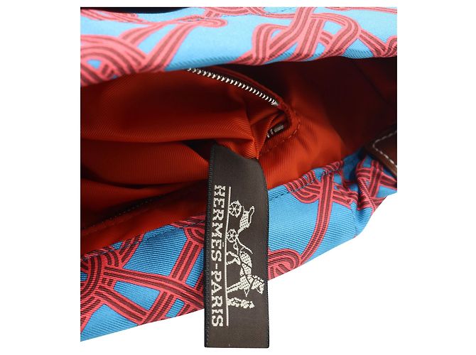 Hermès Fourbi 25 Pochette in Seta Stampata Blu - vista 7