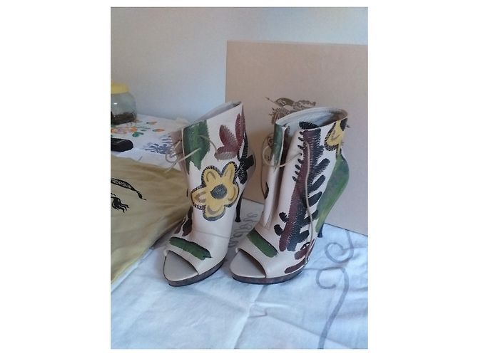 Burberry Prorsum BOTINES PINTADOS A MANO - vista 4