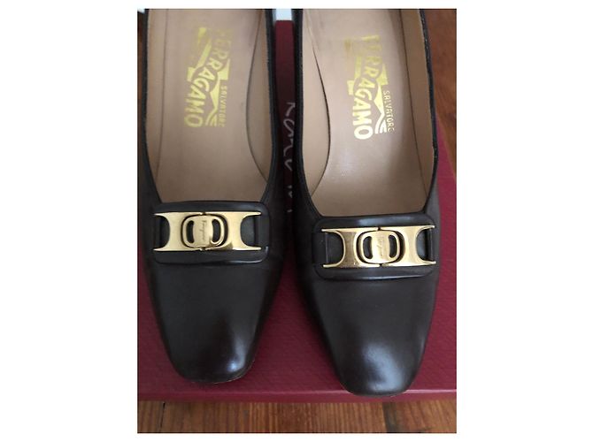 Mocassini Salvatore Ferragamo in pelle marrone - vista 2
