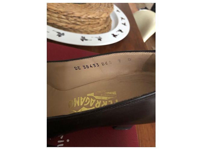 Mocassini Salvatore Ferragamo in pelle marrone - vista 5