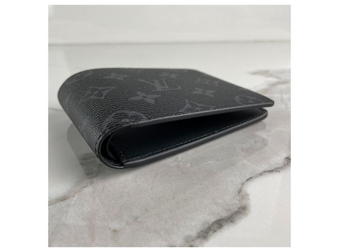 Louis Vuitton Portefeuille Multiple Dark grey - view 12