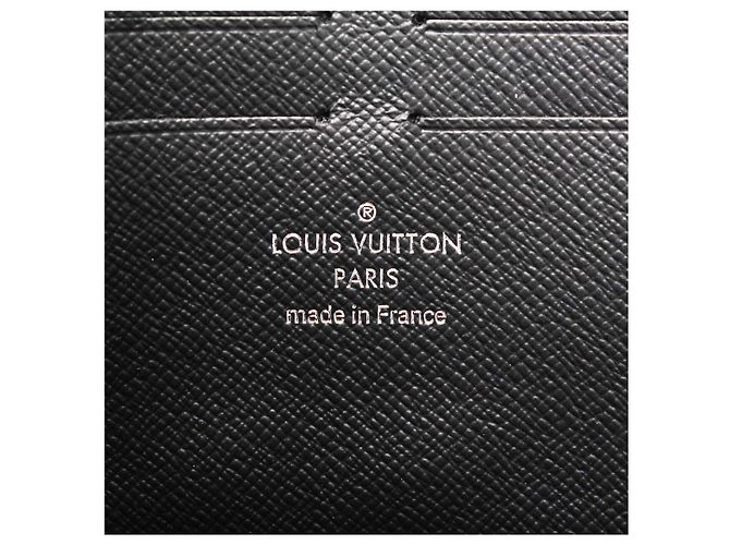 Louis Vuitton Epi Day Pouch PM M62646 Nero - vista 5