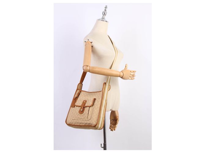Louis Vuitton Monogram Mini Lin Mary Kate Besace Canvas Crossbody Bag Marrone - vista 15