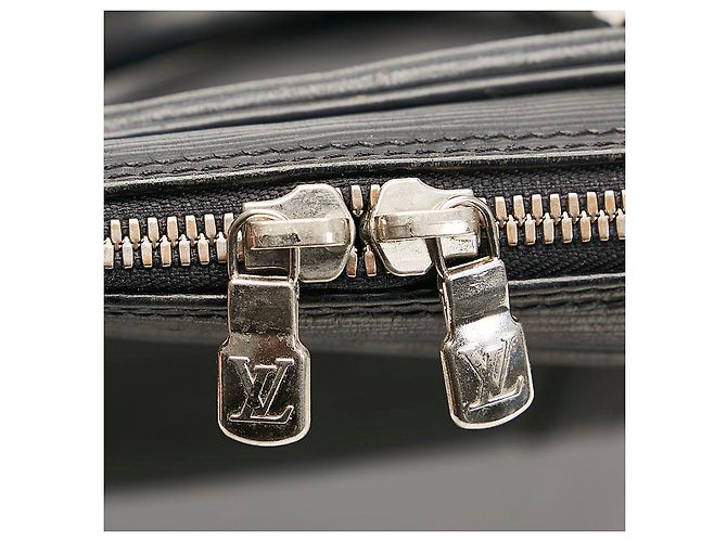 Louis Vuitton Epi Vivienne MM Nero - vista 5