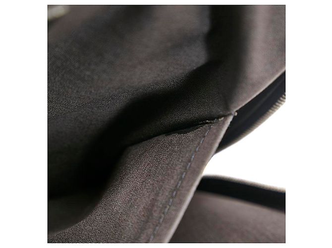 Louis Vuitton Epi Vivienne MM Nero - vista 8