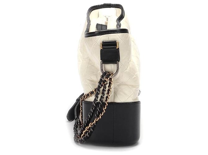 Chanel Medium Gabrielle Schultertasche aus Leder Weiß - Ansicht 4