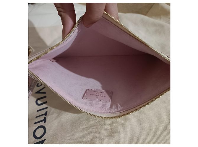 City Steamer Pochette da città bianca Louis Vuitton Bianco sporco - vista 7