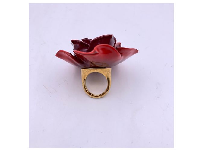 Versace Taille de bague en résine rose fleur florale oversizee rouge 15 - vue 4