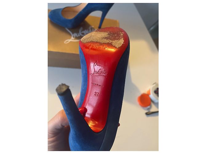 Décolleté Christian Louboutin in velluto blu - vista 4