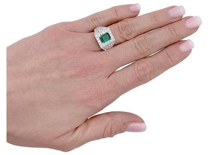 inconnue Ring, Weißgold, Platin, Smaragd, Diamanten. - Ansicht 2