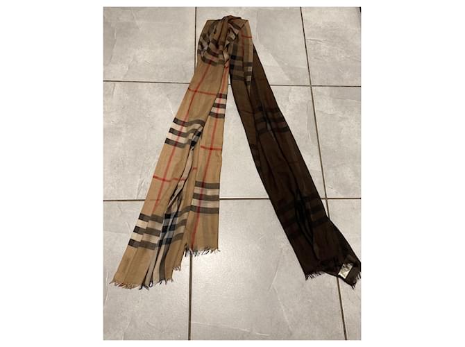 Bella sciarpa burberry degradata beige sciarpa sciarpa marrone 215X70cm - vista 3