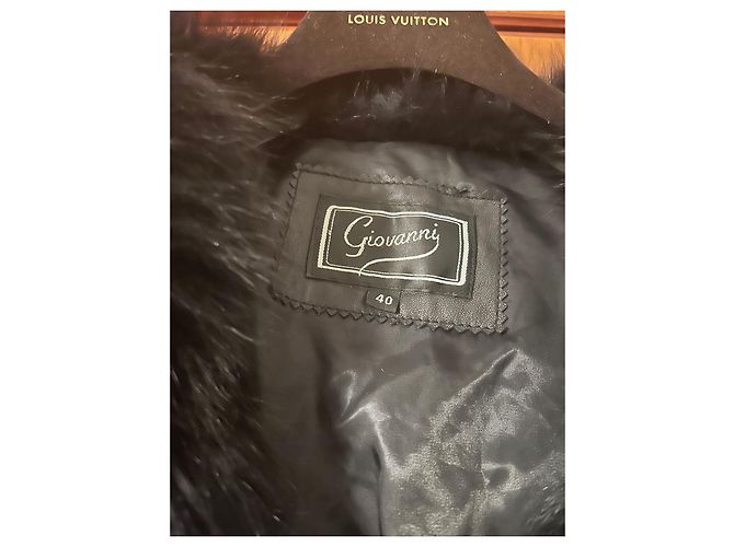 Autre Marque Schwarze Lammlederjacke mit Fuchsfellkragen - Ansicht 2